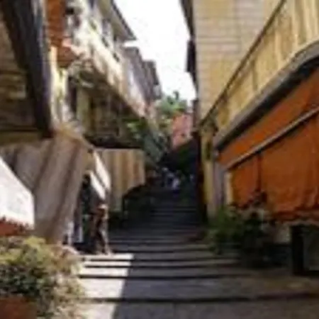 Апартаменты Lago Di Como Mary *